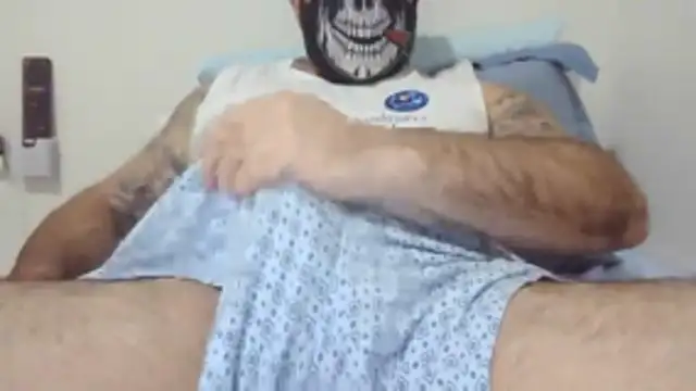 Snapshot of LorddVikingg chatting on 10.29.25 LorddVikingg online show from 10.29.25