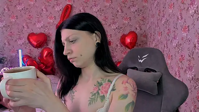 Lolly Haze online show from 02.11.26