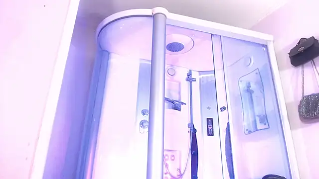 sexy-luna-star-ts online show from 11.04.25