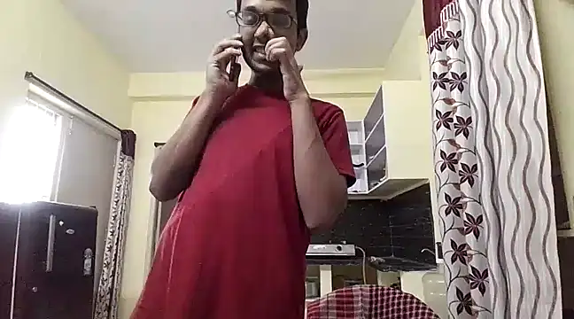 Snapshot of THE_NAKED_BOY chatting on 02.25.25 THE NAKED BOY online show from 02.25.25