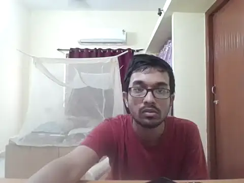 Snapshot of THE_NAKED_BOY chatting on 10.05.25 THE NAKED BOY online show from 10.05.25