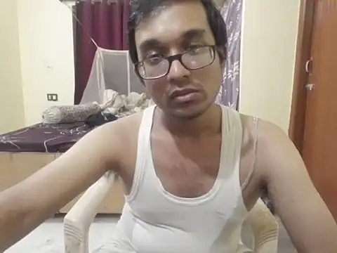 Snapshot of THE_NAKED_BOY chatting on 11.12.25 THE NAKED BOY online show from 11.12.25