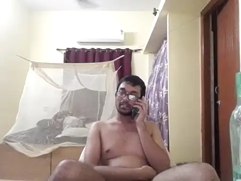 Snapshot of THE_NAKED_BOY chatting on 12.18.25 THE NAKED BOY online show from 12.18.25