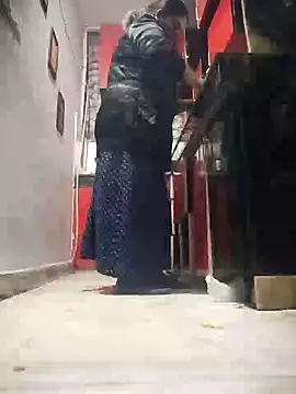 kirti  arora online show from 12.30.24