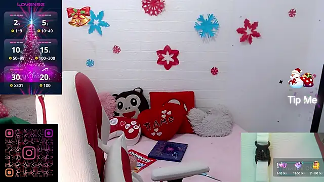 Snapshot of sweetlittlelisa chatting on 12.16.24 sweetlittlelisa online show from 12.16.24