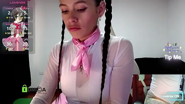 Snapshot of sweetlittlelisa chatting on 03.17.25 sweetlittlelisa online show from 03.17.25