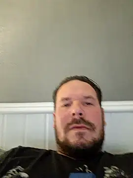 Snapshot of chrisB09 chatting on 12.02.25 chrisB09 online show from 12.02.25