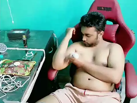 Snapshot of telugu_boy_ chatting on 10.08.25 telugu boy online show from 10.08.25