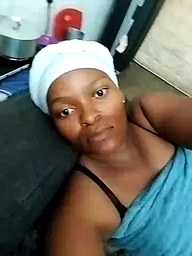 lovelyassbitch online show from 01.18.25