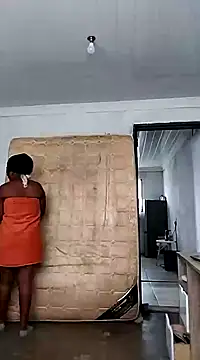 lovelyassbitch online show from 02.12.25