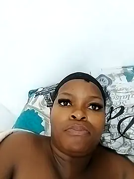 lovelyassbitch online show from 03.17.25