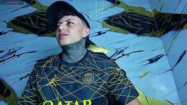 Kevin22 222 online show from 03.02.25