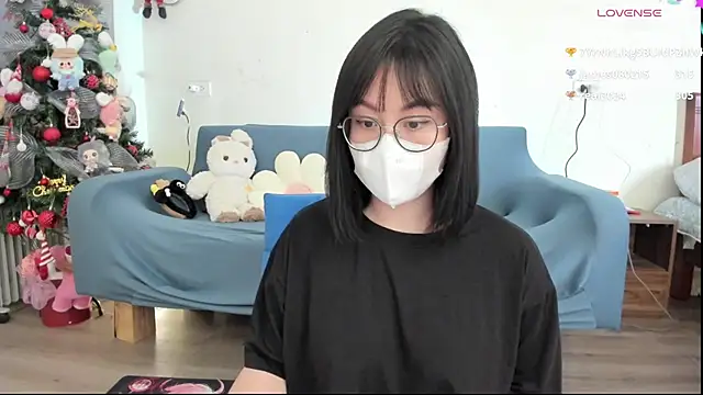 Baby Claraa online show from 01.04.25