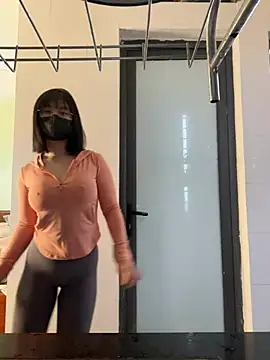 Baby Claraa online show from 01.10.25