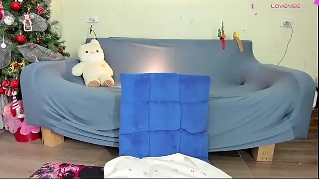 Baby Claraa online show from 01.18.25