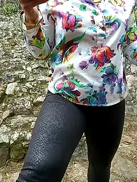 Snapshot of Fulopp15 chatting on 12.15.24 Fulopp15 online show from 12.15.24