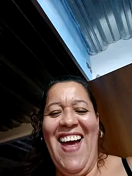 Snapshot of Fulopp15 chatting on 10.28.25 Fulopp15 online show from 10.28.25