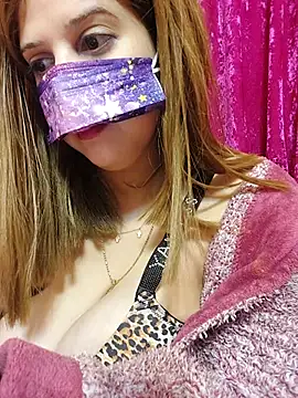 LoNa-daloua online show from 04.01.26