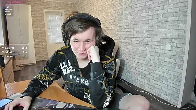 iliaskrislove online show from 03.12.25