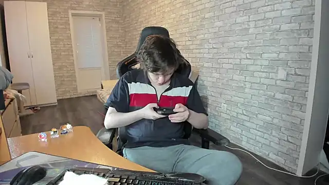 iliaskrislove online show from 03.23.25