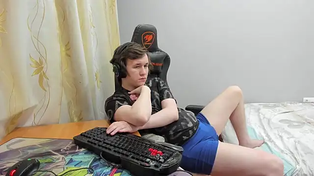 iliaskrislove online show from 04.09.26