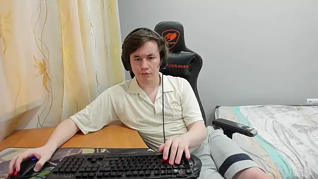 Snapshot of iliaskrislove chatting on 04.18.26 iliaskrislove online show from 04.18.26