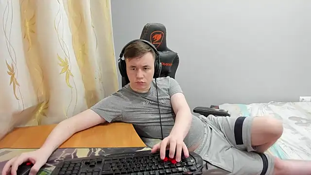 Snapshot of iliaskrislove chatting on 04.23.26 iliaskrislove online show from 04.23.26