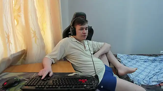 Snapshot of iliaskrislove chatting on 05.05.26 iliaskrislove online show from 05.05.26
