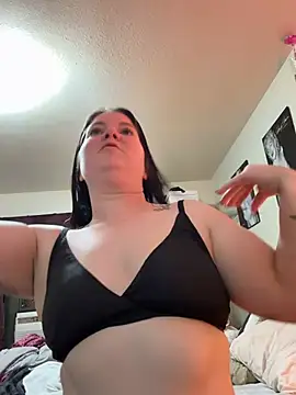 Snapshot of FreakNastyLacie chatting on 05.31.26 FreakNastyLacie online show from 05.31.26