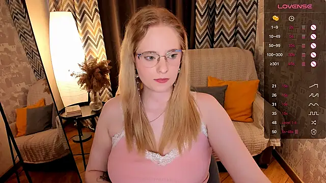 Aemilia  online show from 09.13.25