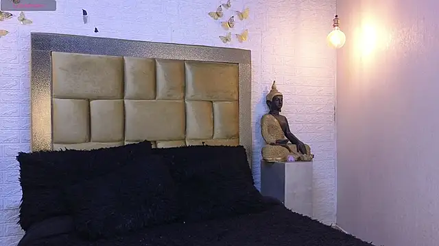 Snapshot of ximenawilliamss chatting on 11.02.25 ximenawilliamss online show from 11.02.25