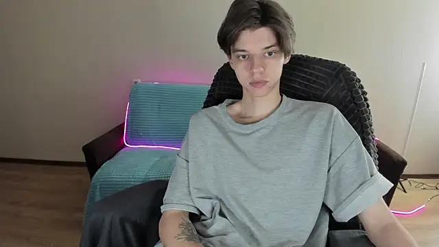 Liam sexy1 online show from 12.14.24