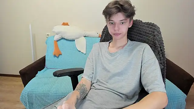 Liam sexy1 online show from 10.21.25