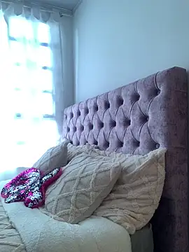 Snapshot of samantha_evans2 chatting on 01.14.25 samantha evans2 online show from 01.14.25