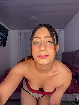 Snapshot of samantha_evans2 chatting on 03.14.25 samantha evans2 online show from 03.14.25