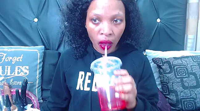 spicydiver38 online show from 03.19.25