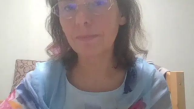 HollyJewel online show from 10.03.25