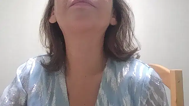 HollyJewel online show from 10.20.25