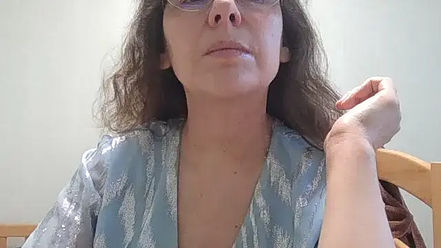 HollyJewel online show from 03.06.26