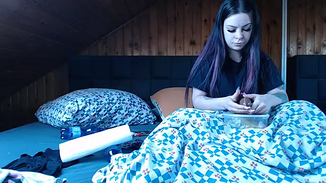 BoeseMoni1998 online show from 02.26.26