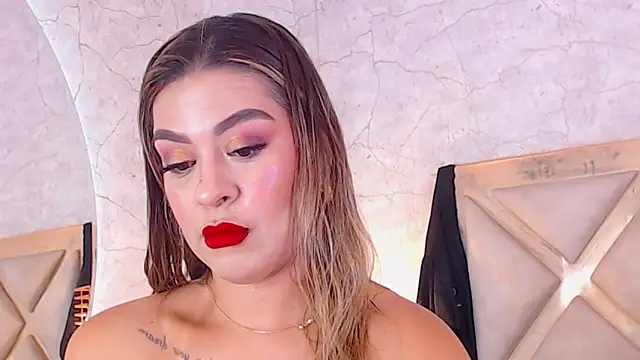 Snapshot of JoannaStanford chatting on 01.07.26 JoannaStanford online show from 01.07.26