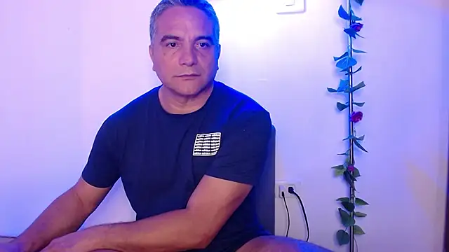 golden punisher online show from 03.04.25