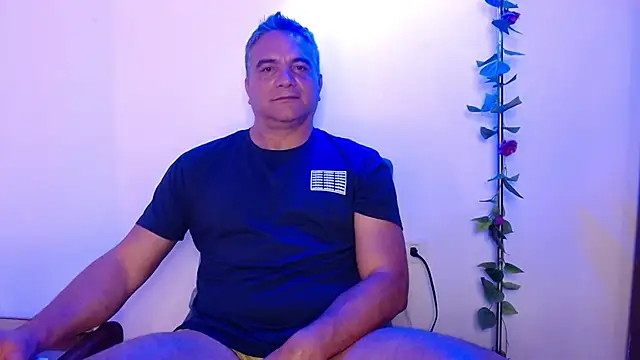 golden punisher online show from 03.04.25