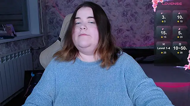 Estelle Hicks online show from 10.23.25