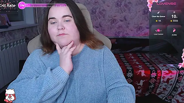 Estelle Hicks online show from 11.06.25