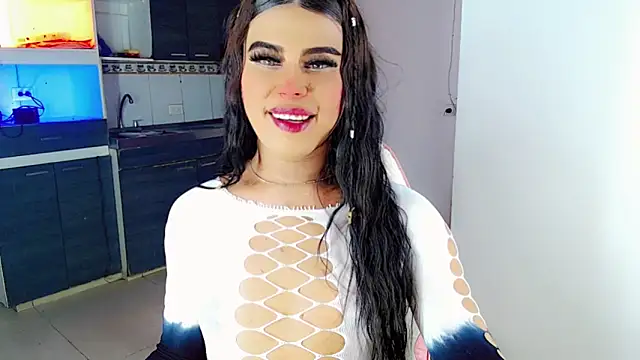 Snapshot of LittleEmmaa chatting on 02.26.26 LittleEmmaa online show from 02.26.26