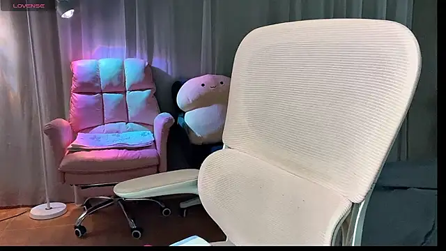 Snapshot of _minji_bae chatting on 08.07.26 minji bae online show from 08.07.26