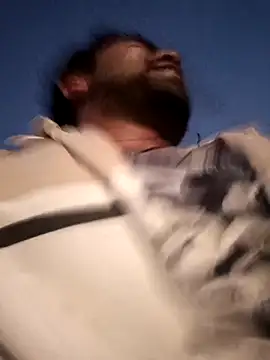 Snapshot of MeFeellove chatting on 10.08.25 MeFeellove online show from 10.08.25