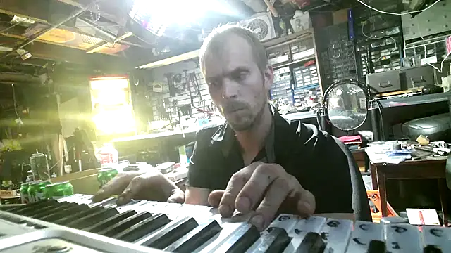 mrwinsalot88 online show from 09.24.25