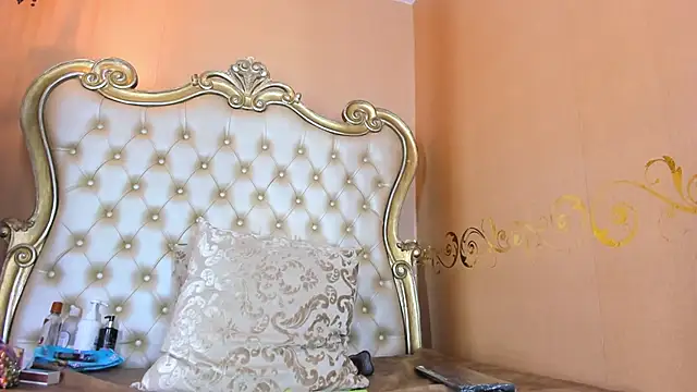 Snapshot of Celeste_Baker_ chatting on 12.02.25 Celeste Baker online show from 12.02.25